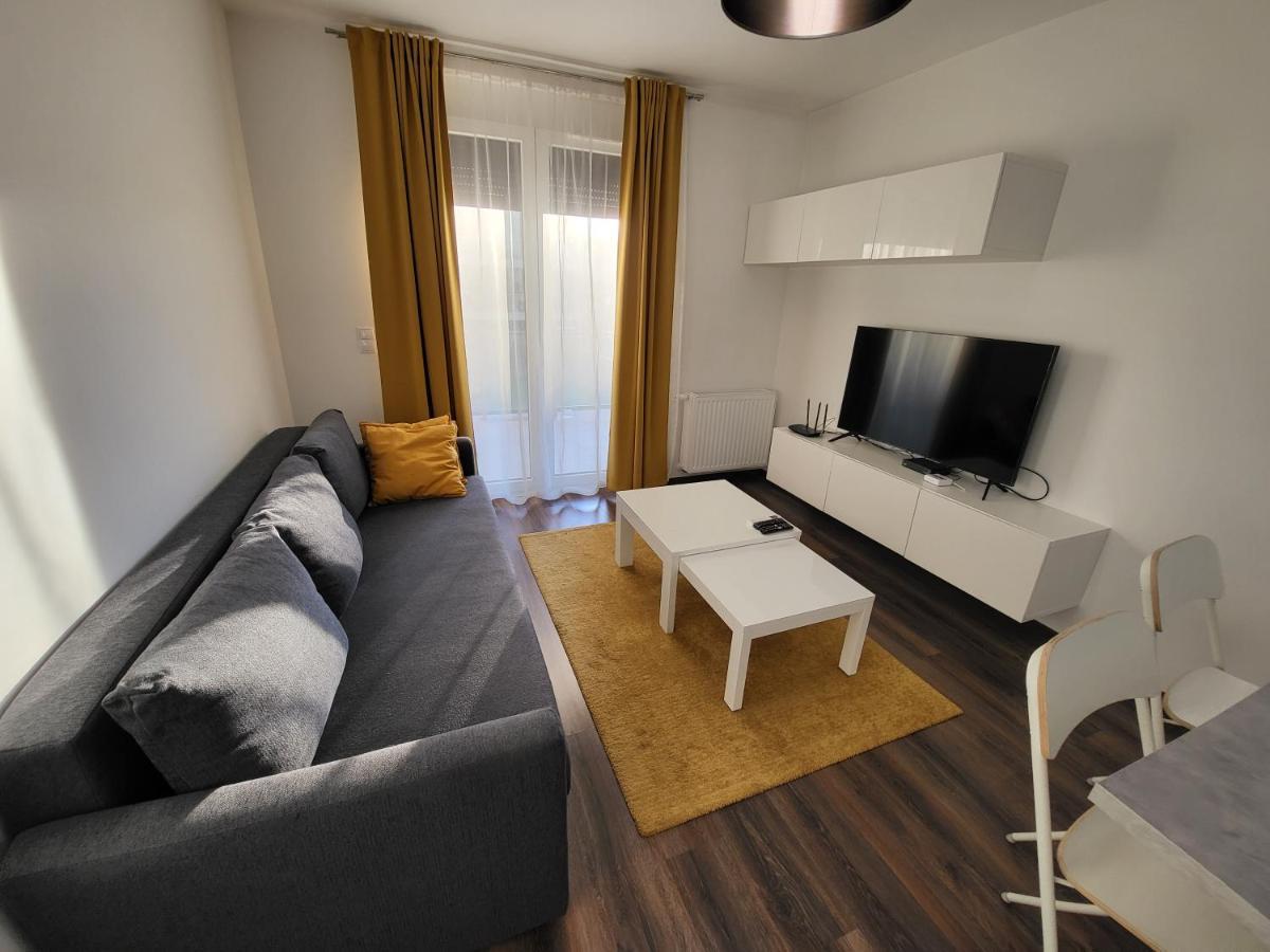 Sdp Marina Apartment Budapest Eksteriør bilde